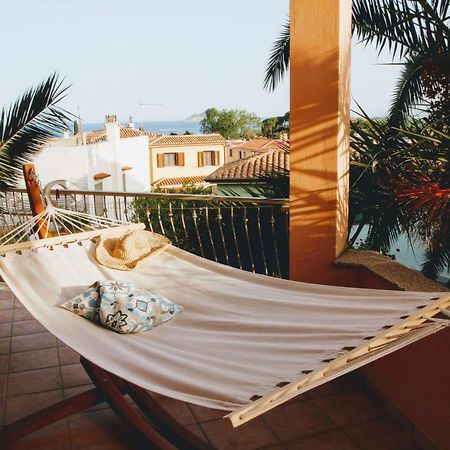Grande Casa Al Mare Le Verande Santa Maria Navarrese Eksteriør billede